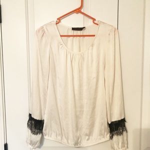 Limited silky top white